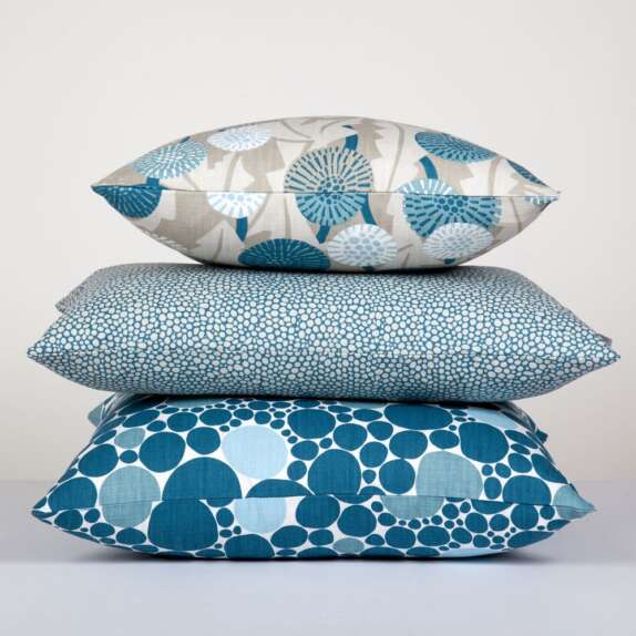 Product- Curtains and cushions-Middle img 2(cushion)